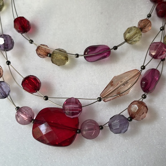 Costume Jewelry Beaded Multi Strand Necklace - Picture 2 of 4